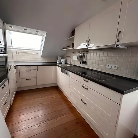 Shared Holiday In Two Separate Flats * Брилон