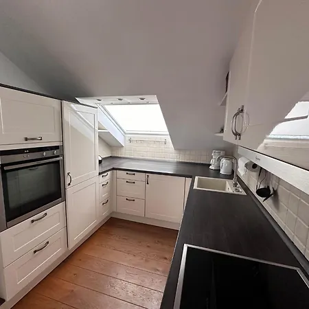 Shared Holiday In Two Separate Flats Брилон