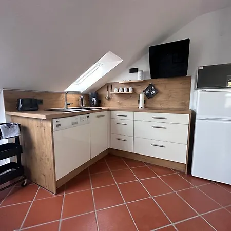 Shared Holiday In Two Separate Flats Брилон